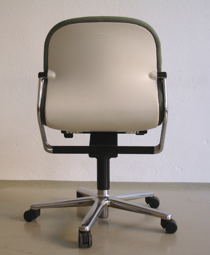 wilkhanburostuhl 2.jpg
